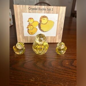 Oleg Cassini Crystal Yellow Duck 3 set